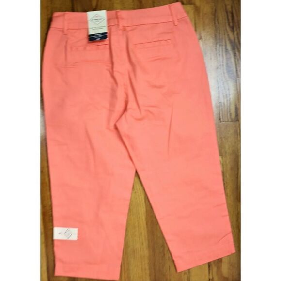 St. John's Bay Mid Rise Capris color Orange Size 12 - Picture 5 of 5